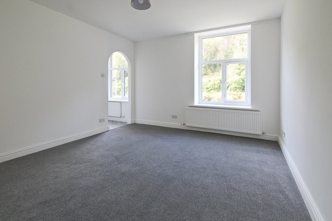 Flat Henrietta Street in Borough of Rossendale