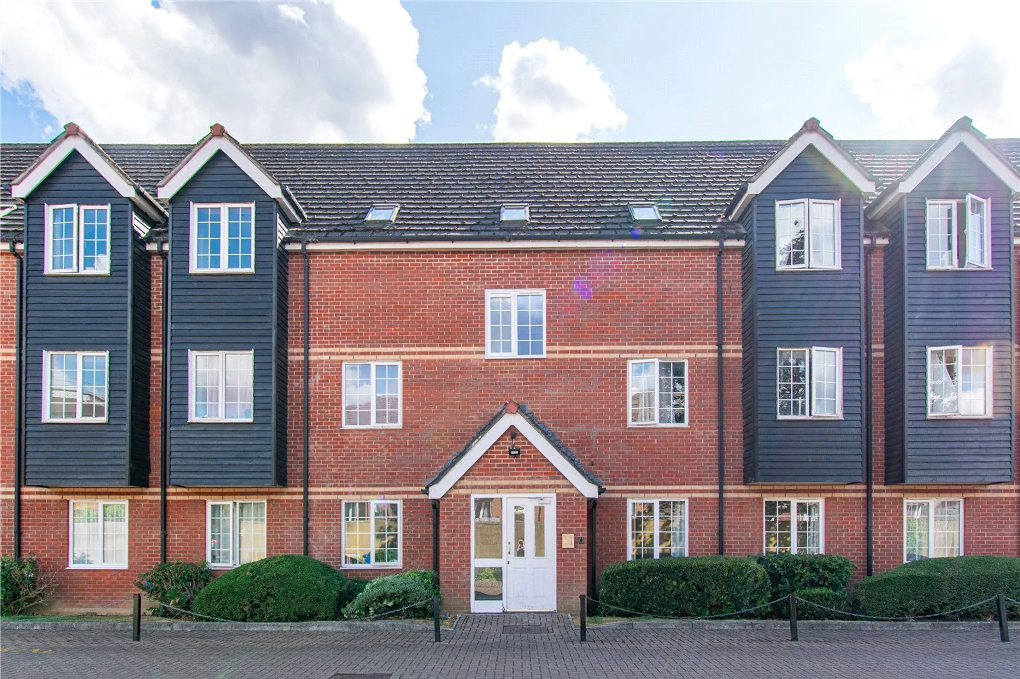 Flat Bartholomew Court in Newbury