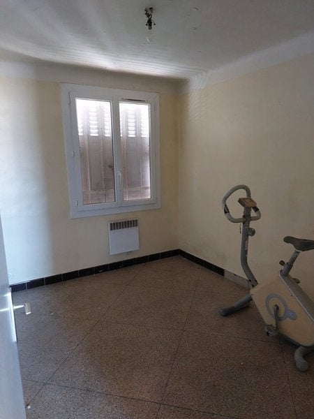 Flat Rue Pierre Doize in Marseille