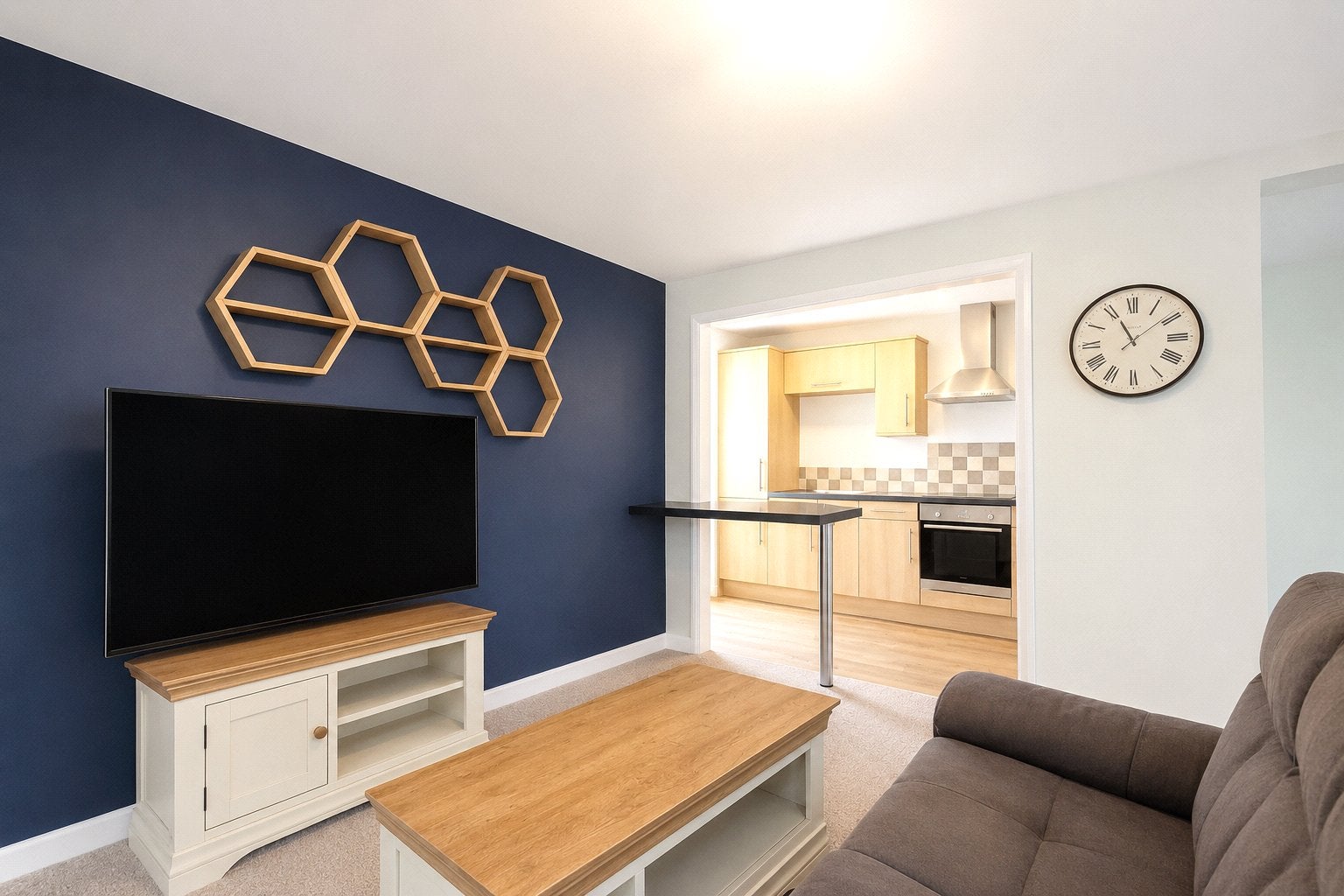 Flat Newent Court in Bristol
