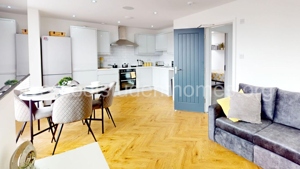 Room Shaw Street in Liverpool