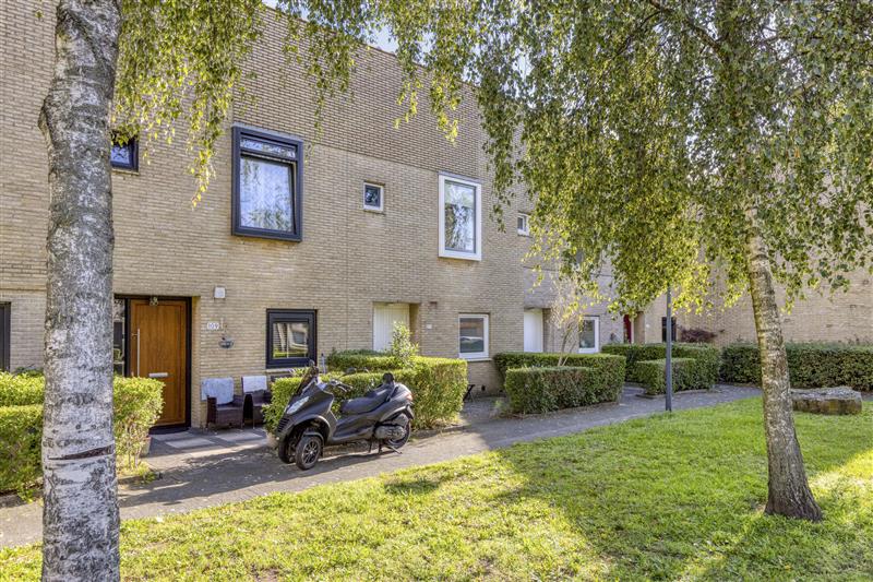 Tussenwoning te koop: Het Oerd 107, Hoofddorp