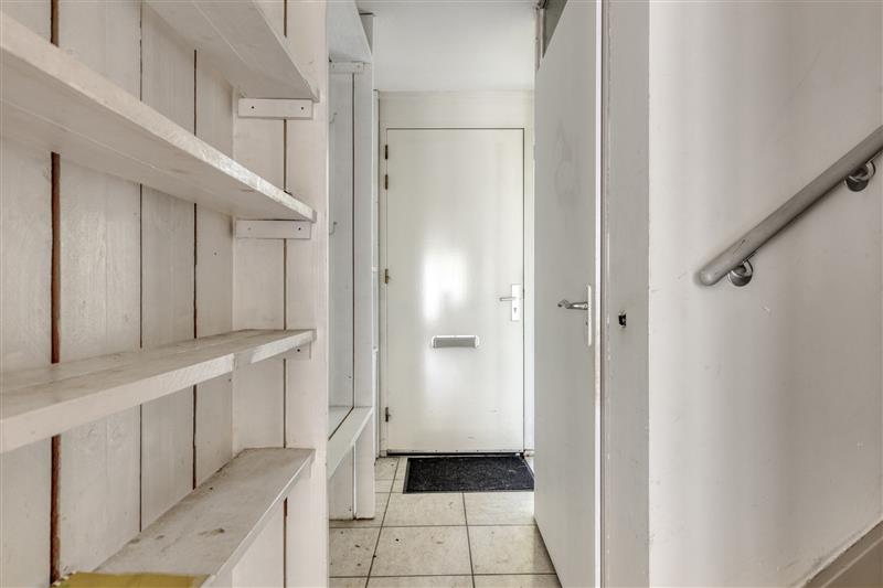 Tussenwoning te koop: Het Oerd 107, Hoofddorp