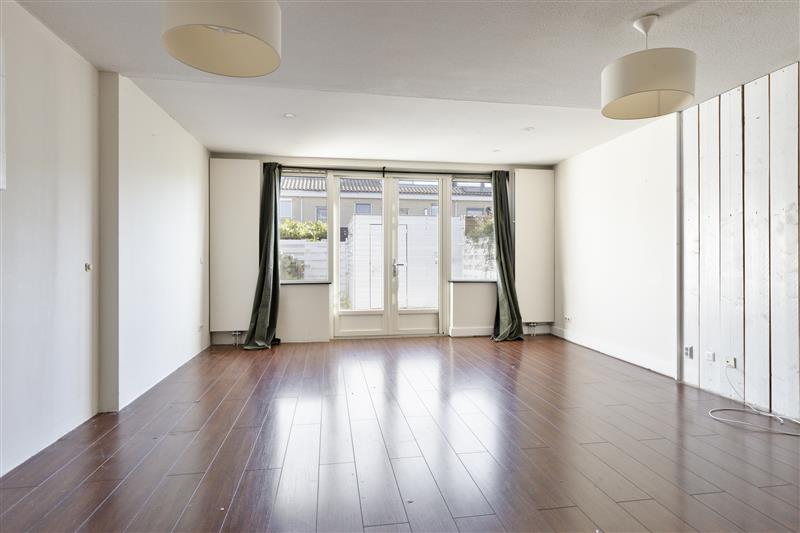 Tussenwoning te koop: Het Oerd 107, Hoofddorp