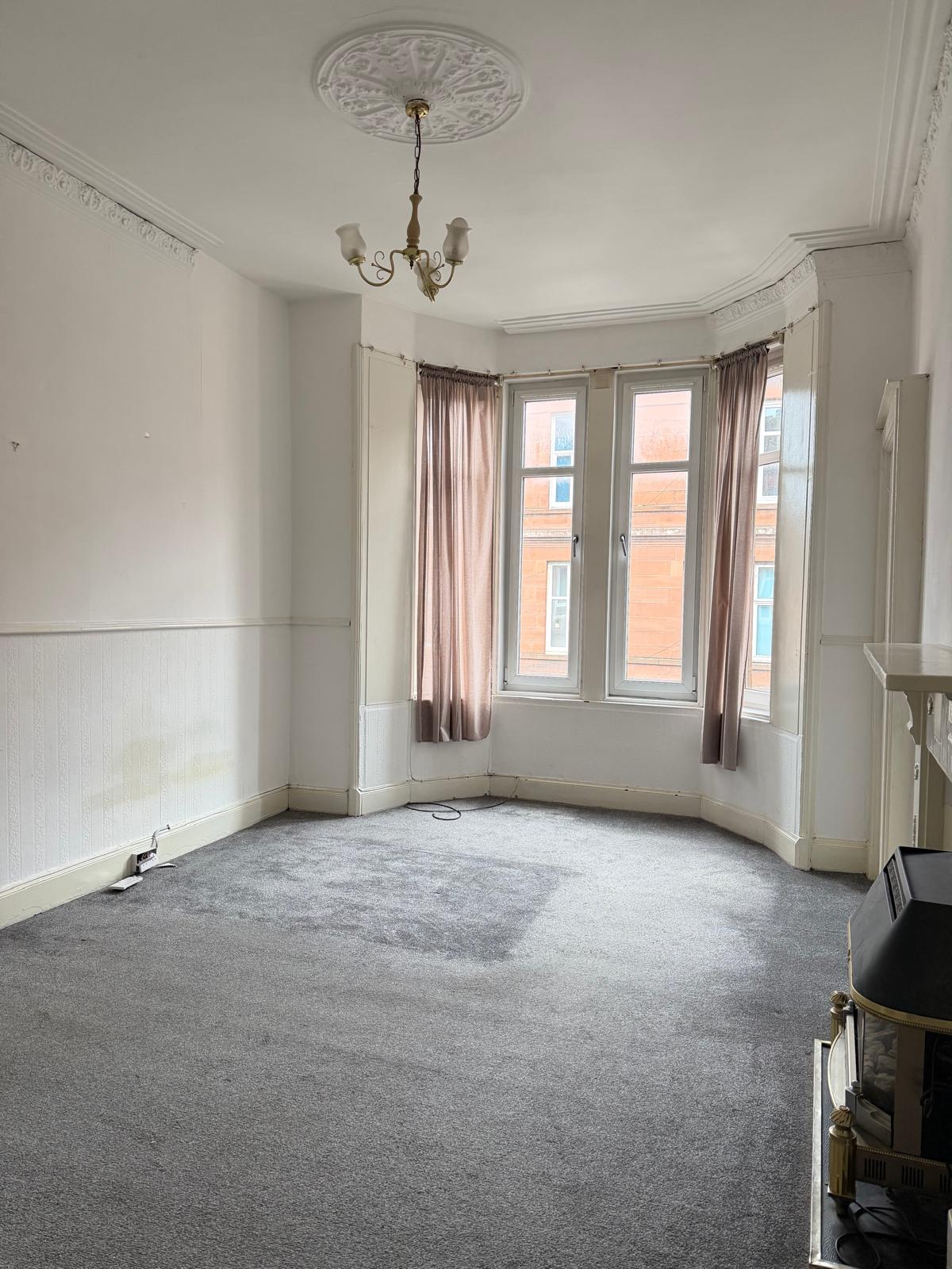 Flat Sinclair Drive in Glasgow