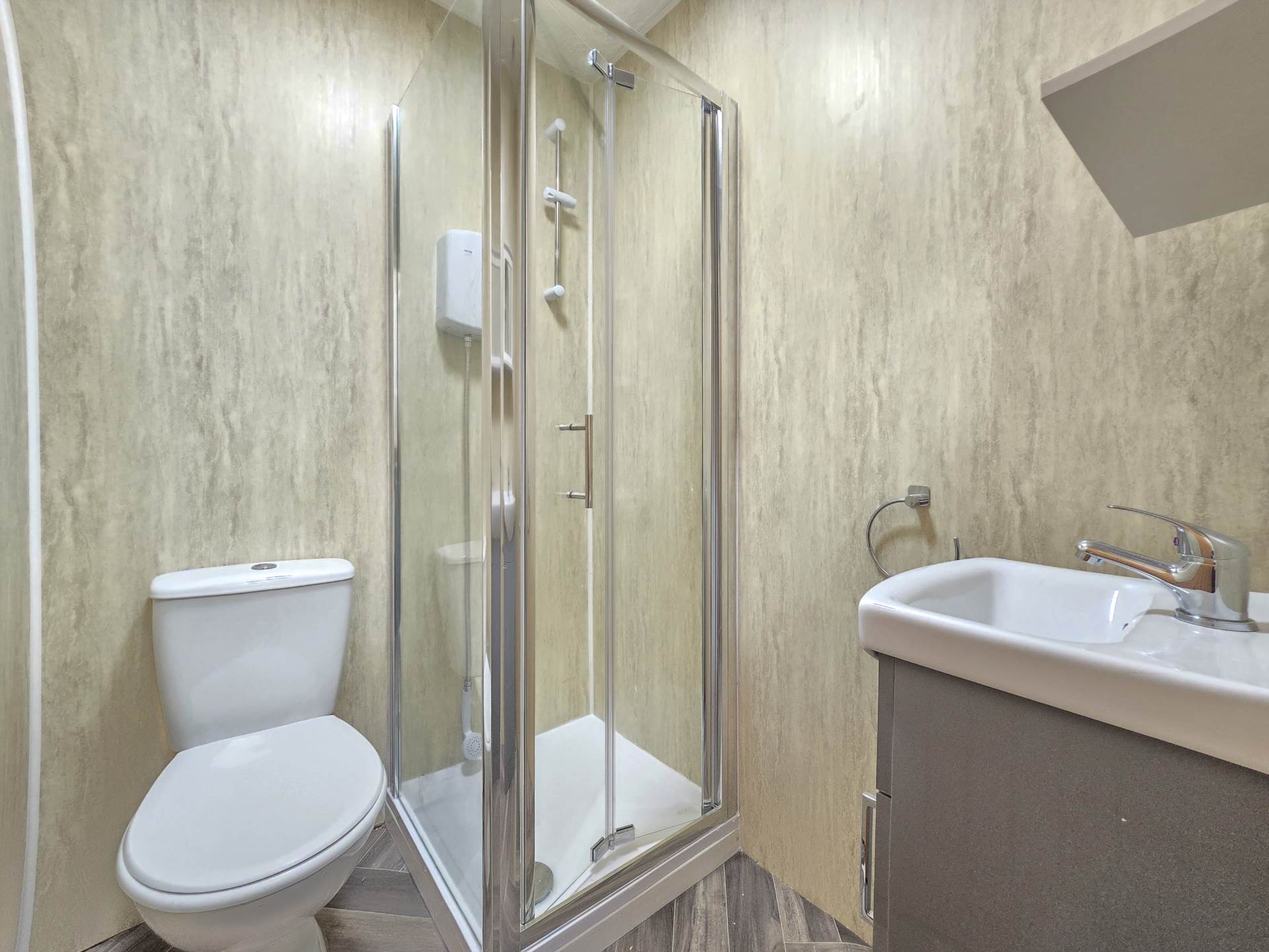 Flat Chatsworth Avenue in Bispham