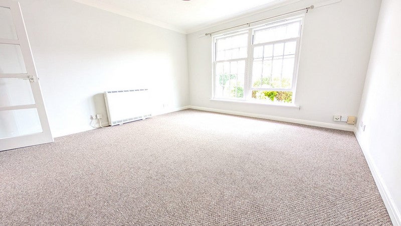 Flat Rowlands Road in Worthing