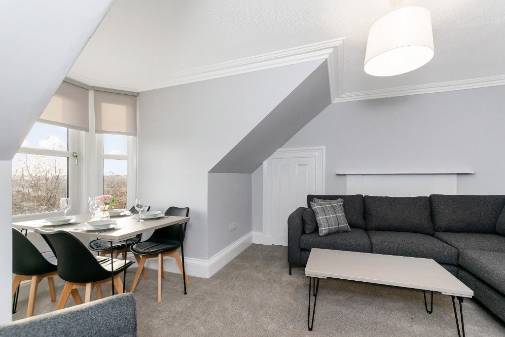 Flat St Mary Place in Dundee