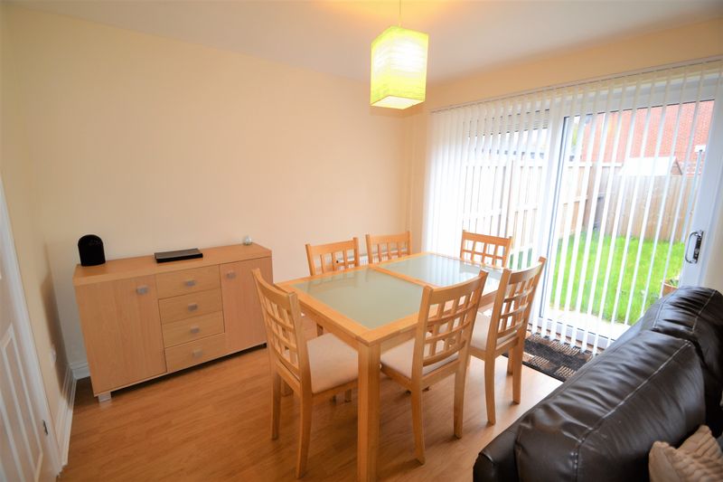 House Graythorpe Walk in Salford