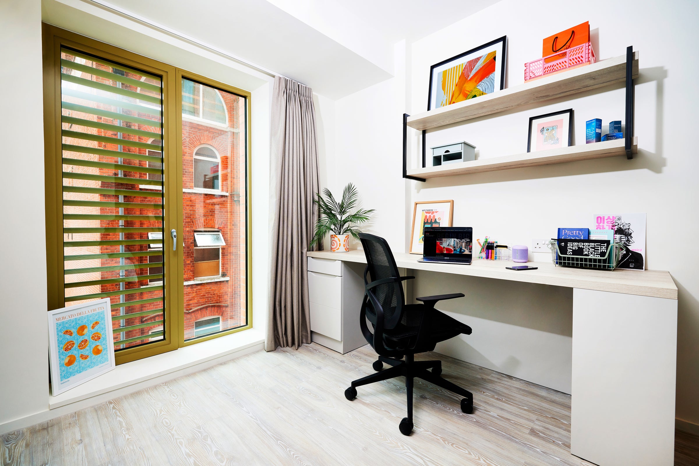 Room Gough Street in Birmingham