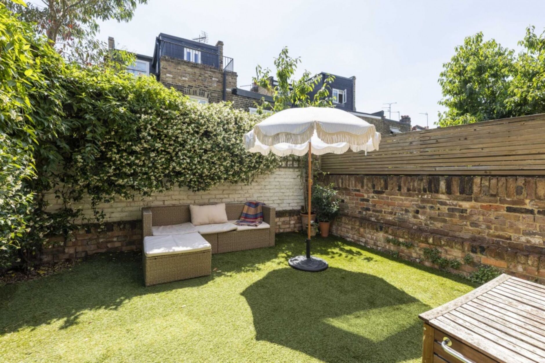 House Cobbold Road in Greater London