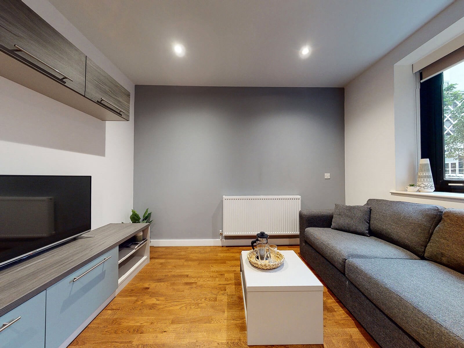 Flat Wade Lane in Leeds