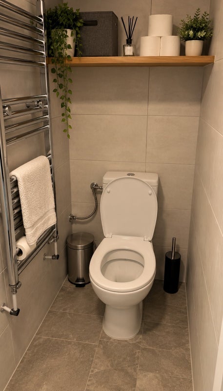Room Richmond Way in Greater London