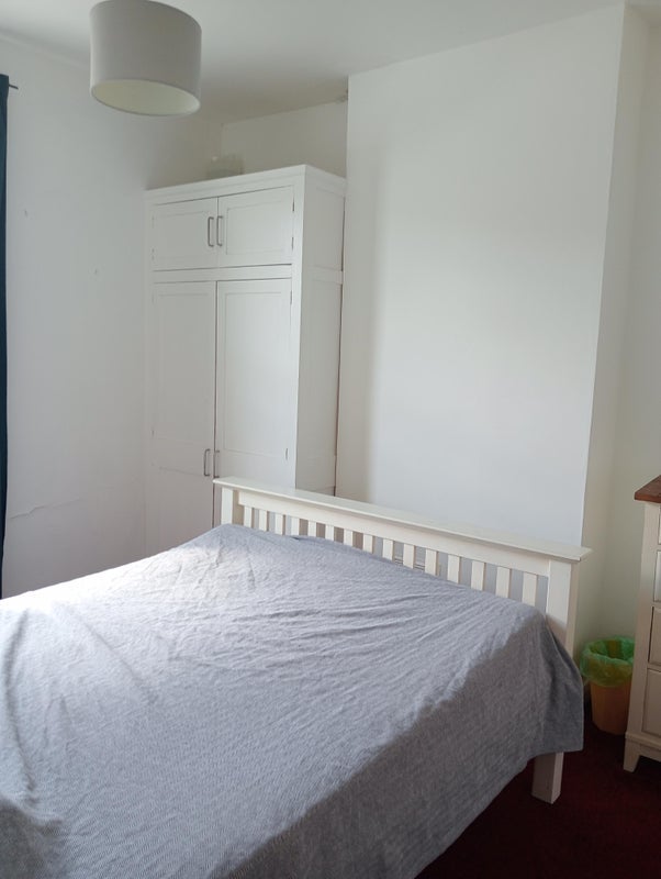 Room Arnos Street in Bristol