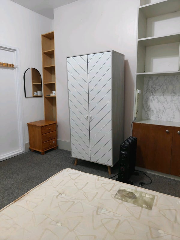 Room Kelsey Park Road in Greater London
