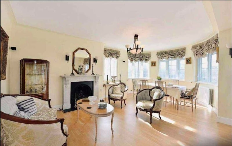 Room Primrose Hill Road in Greater London