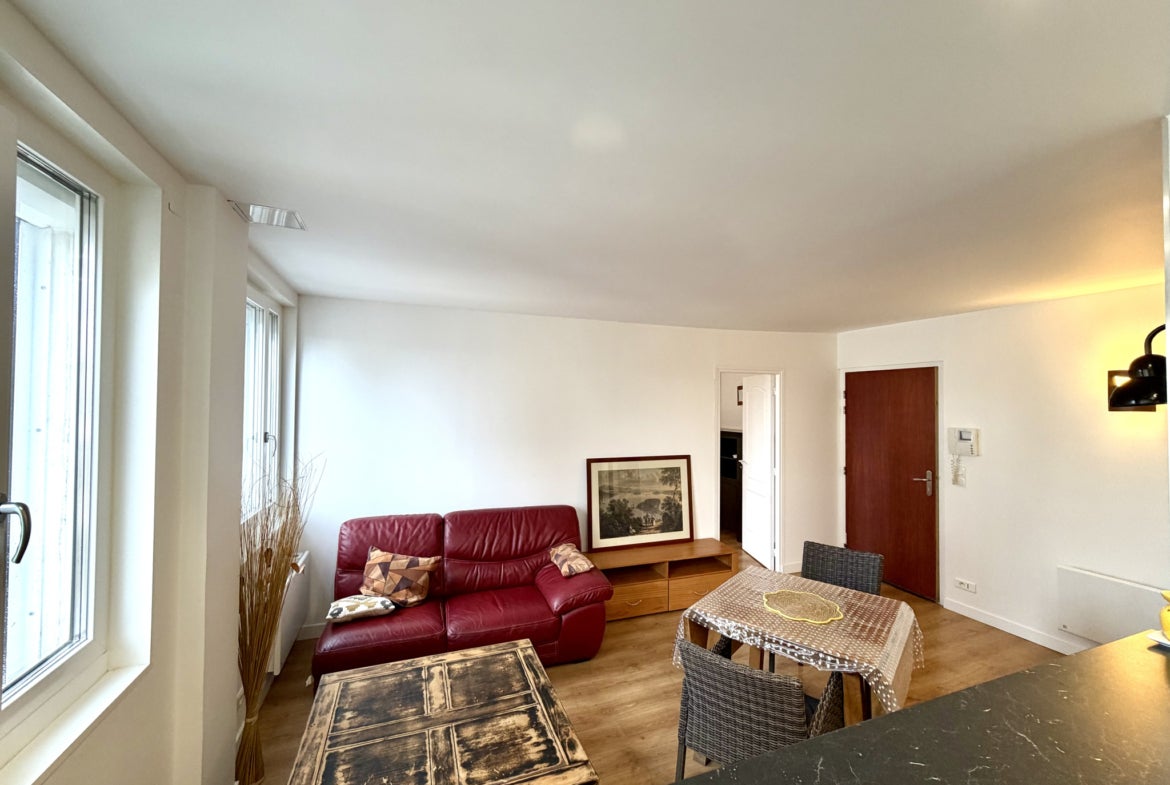 Flat Rue de la République in Romainville