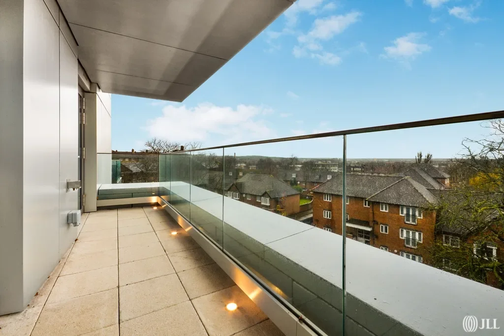 Flat Blackstock Mews in Greater London