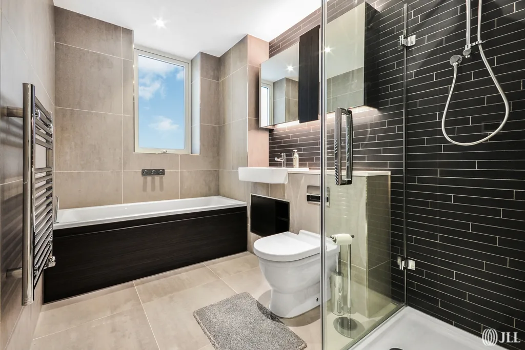 Flat Blackstock Mews in Greater London