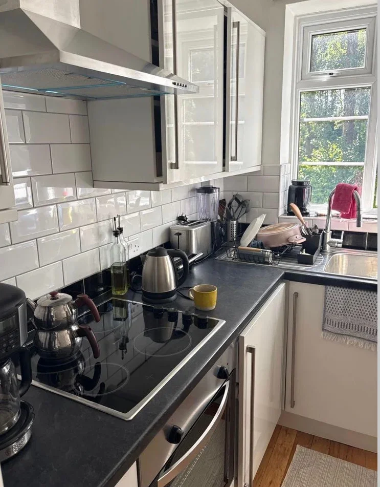 Flat Wyke Road in Greater London