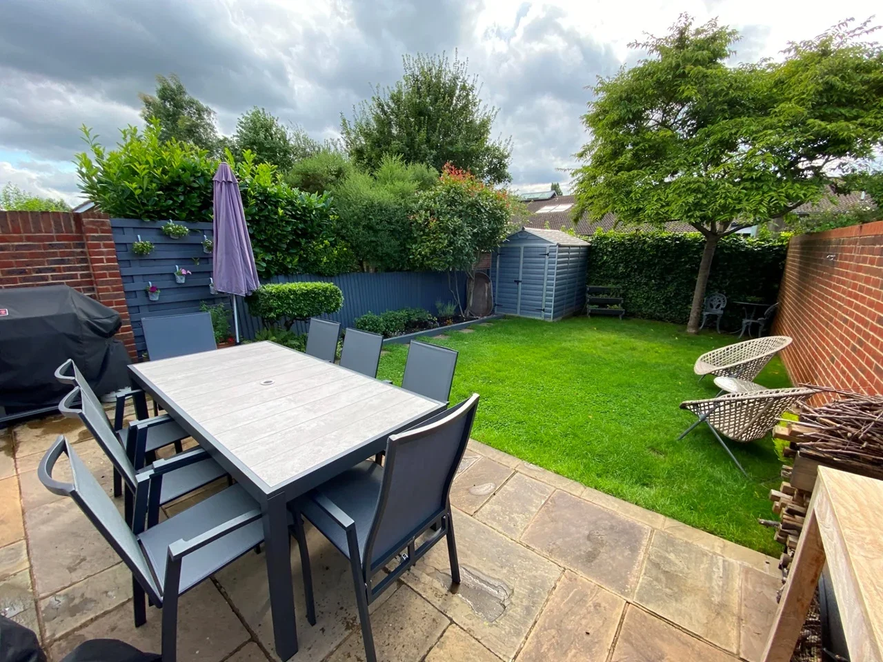 House Chandlers Close in Elmbridge