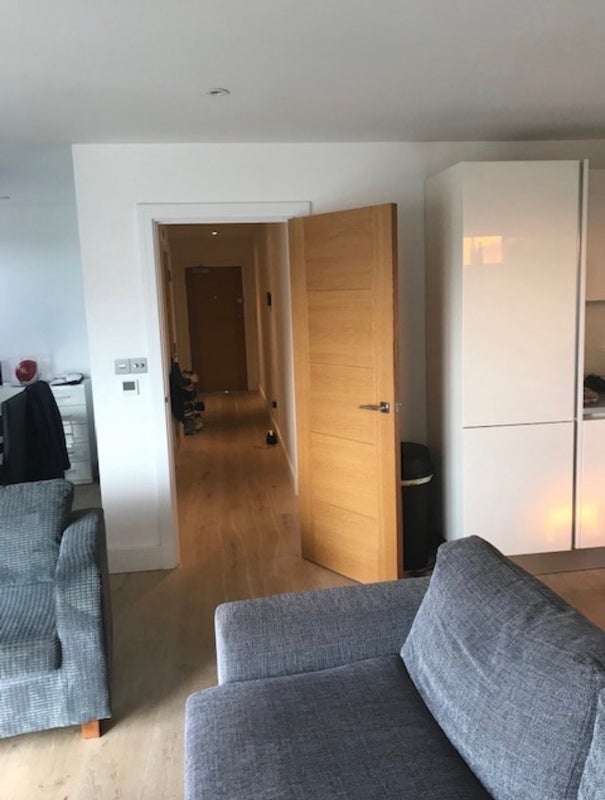 Flat Chrisp Street in Greater London