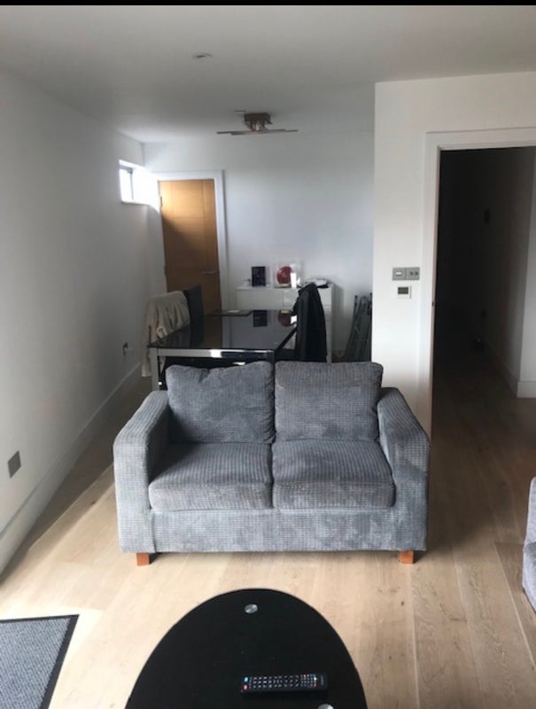 Flat Chrisp Street in Greater London