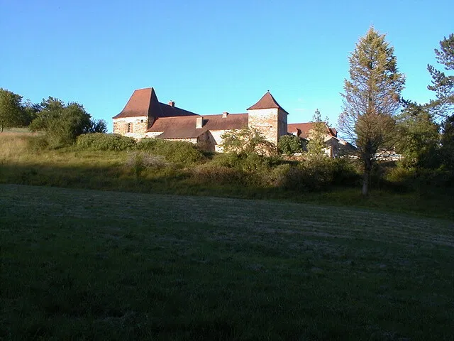 House Route de Rouffignac in Plazac
