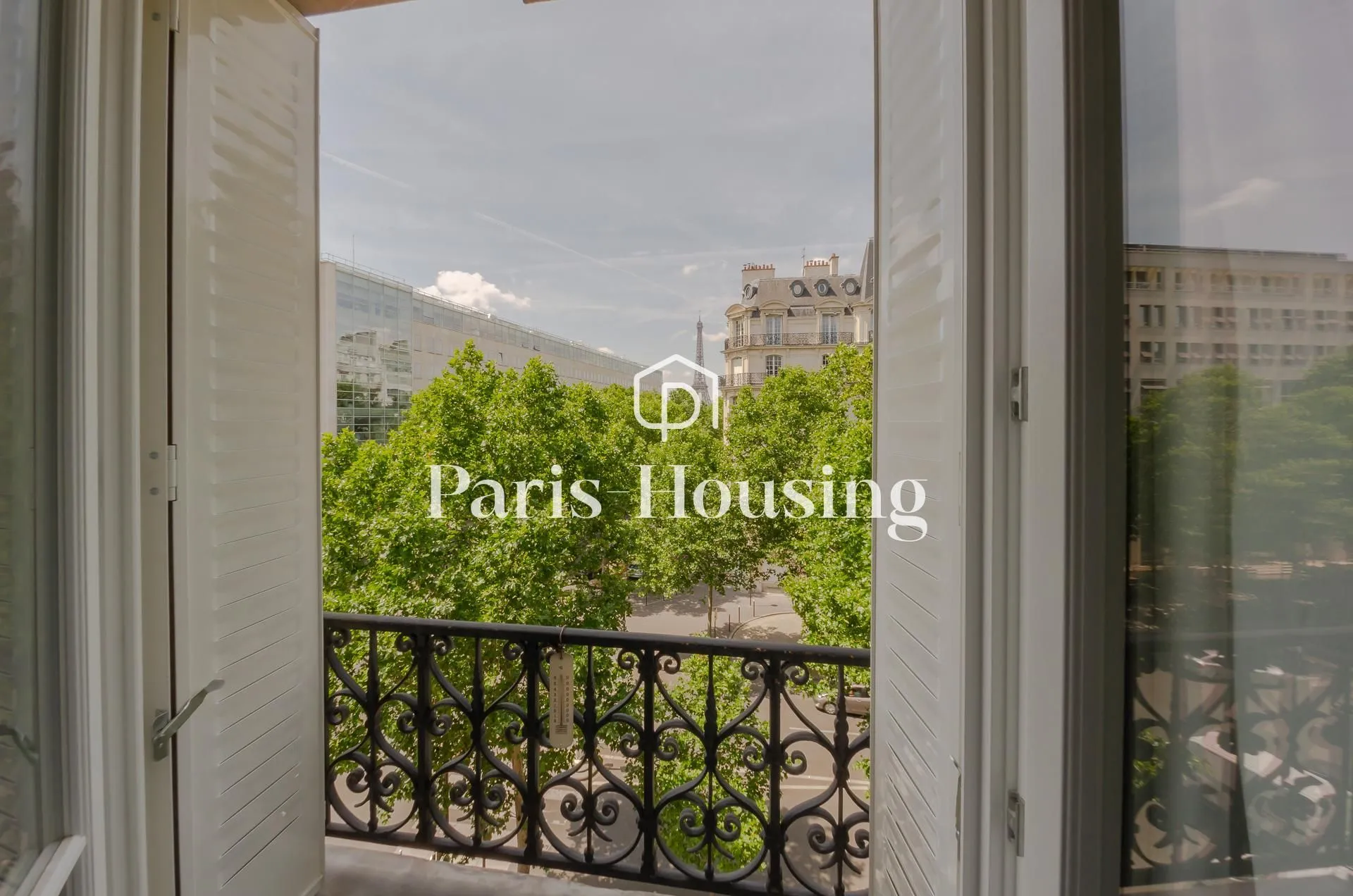 Appartement Avenue Duquesne à Paris