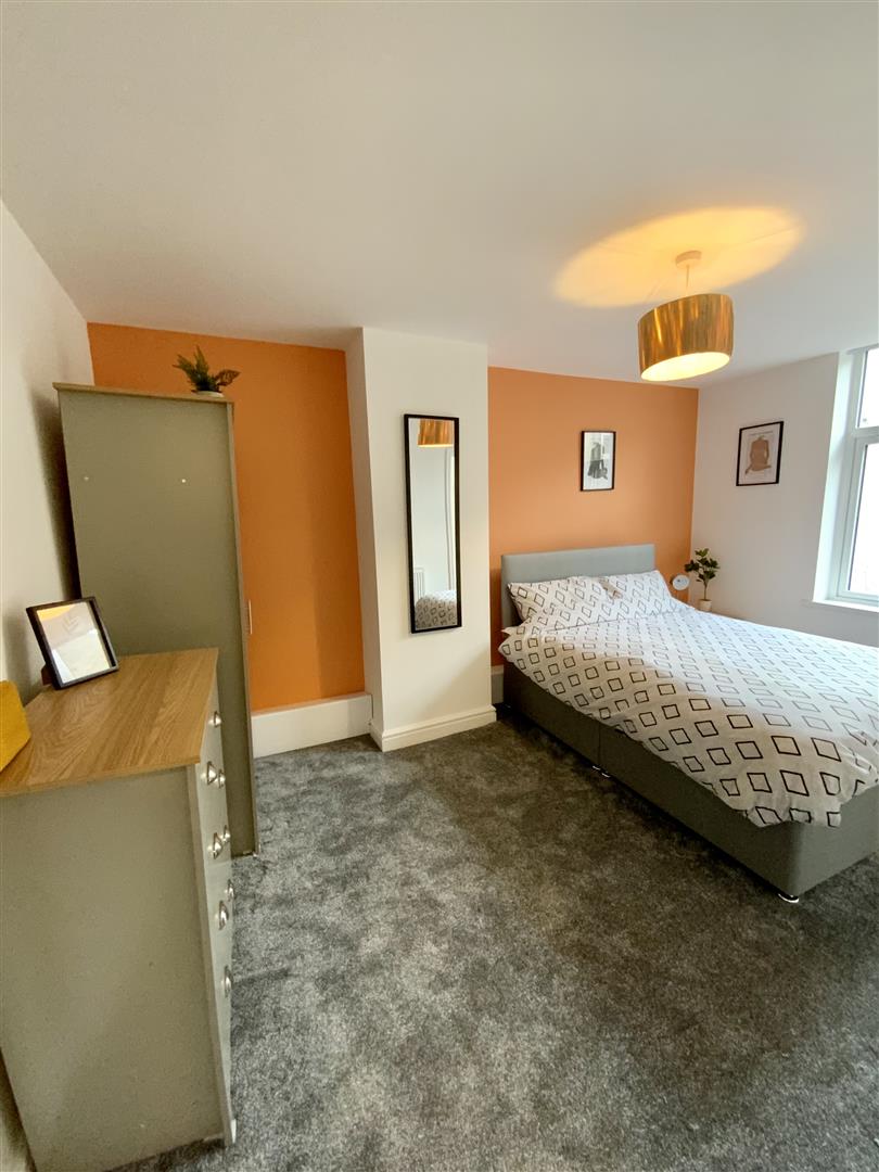 Room Herbert Street in Burnley