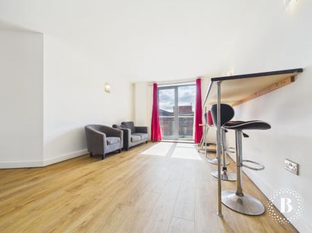 Flat Fitzwilliam Street in Sheffield