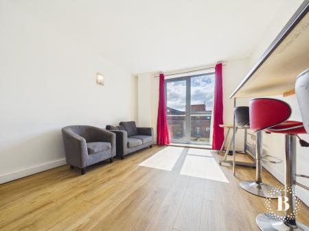 Flat Fitzwilliam Street in Sheffield