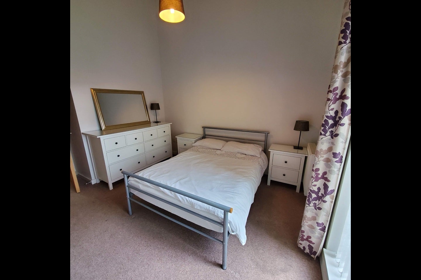 Room Redclyffe Mews in Salford