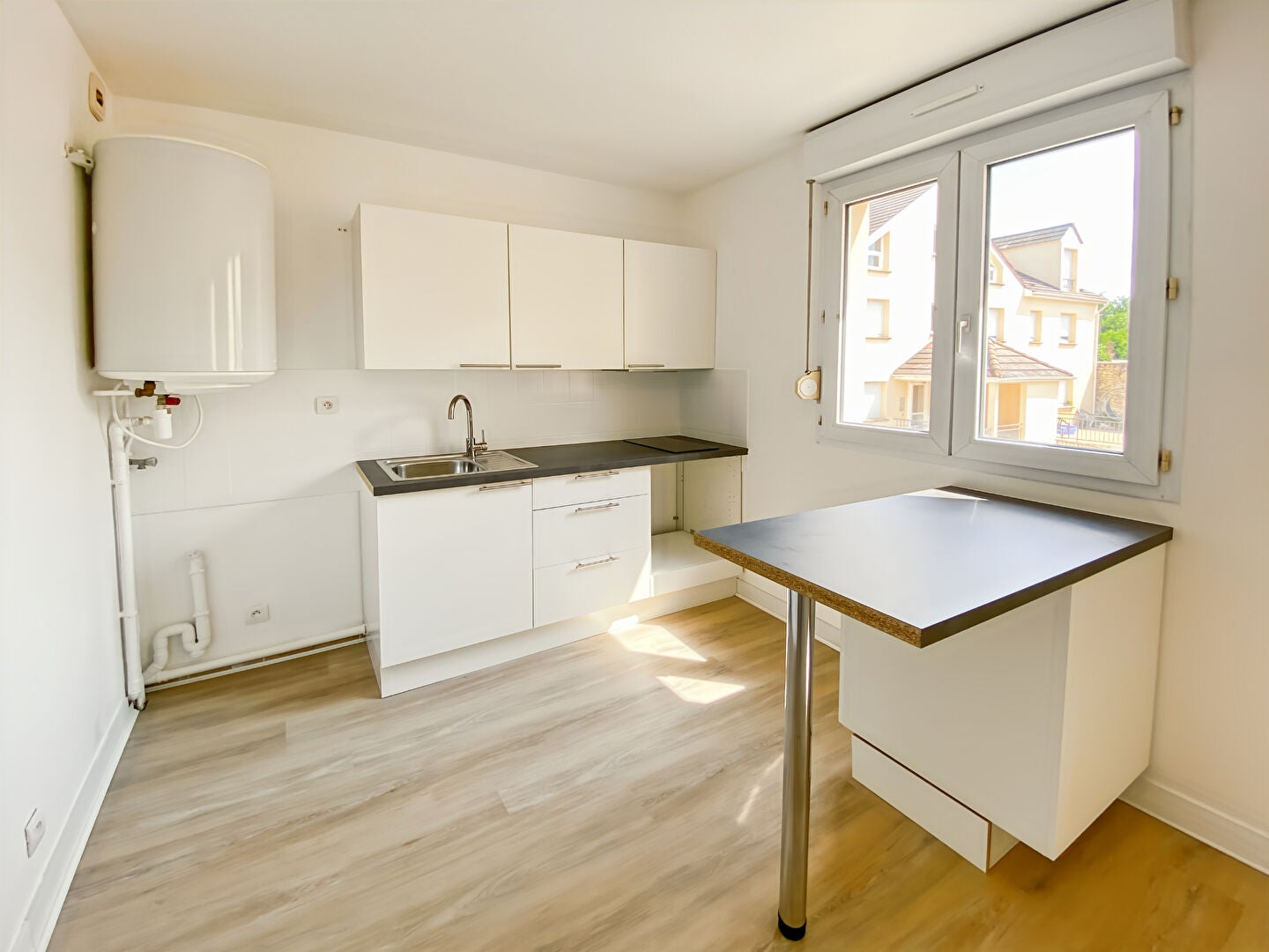Chambre Rue du Martroy à Ballancourt-sur-Essonne