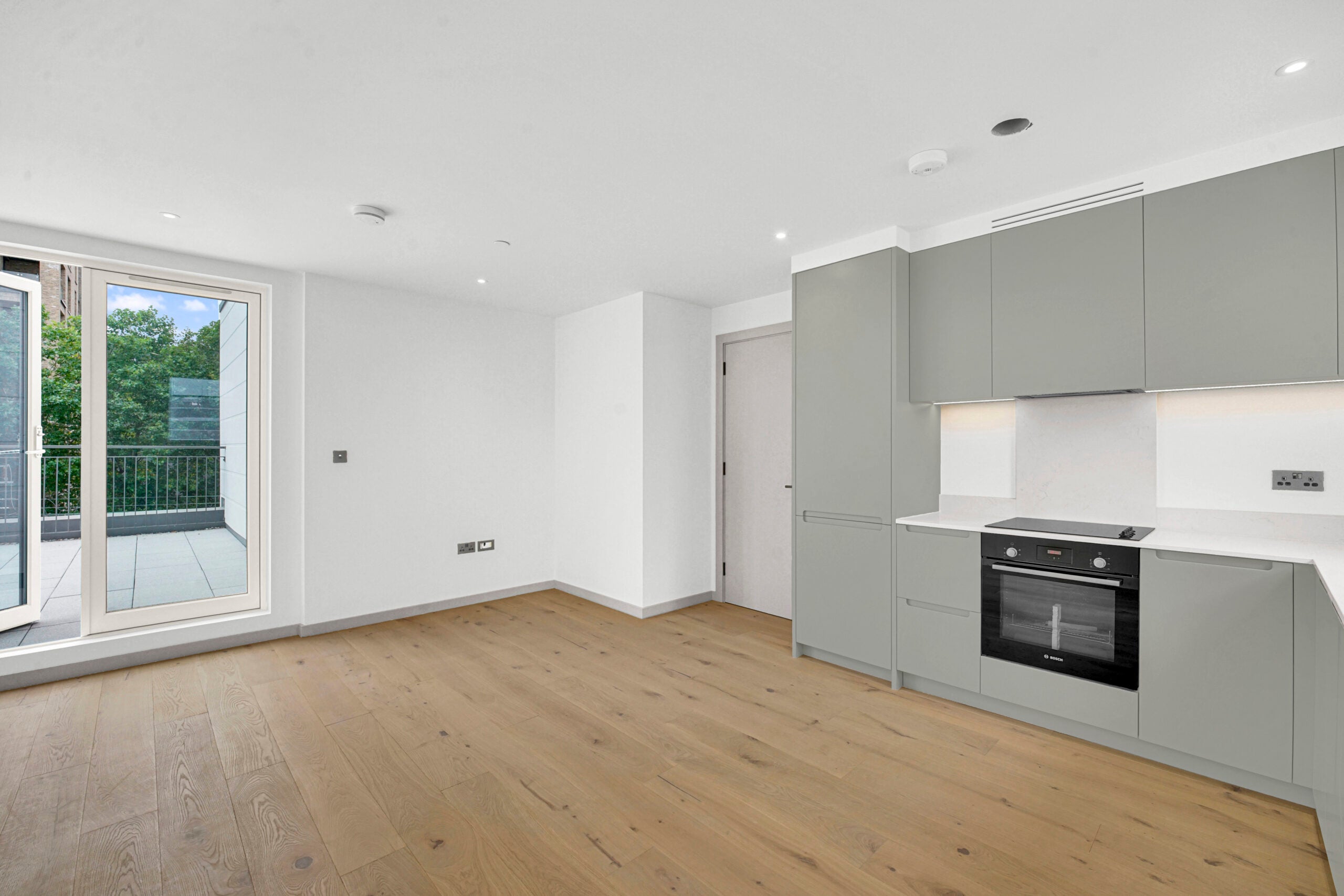 Flat Cranbrook Mews in Greater London