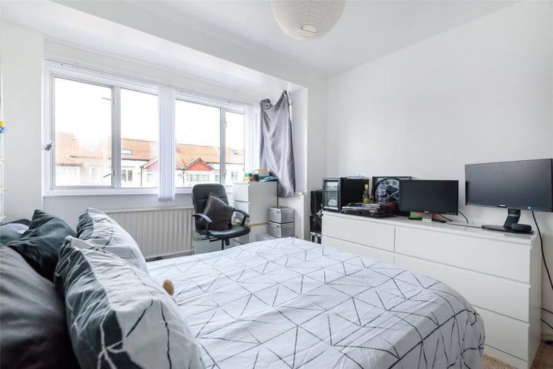 Room New Barns Avenue in Greater London