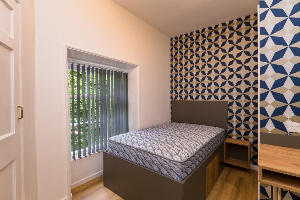 Flat Leazes Terrace in Newcastle upon Tyne
