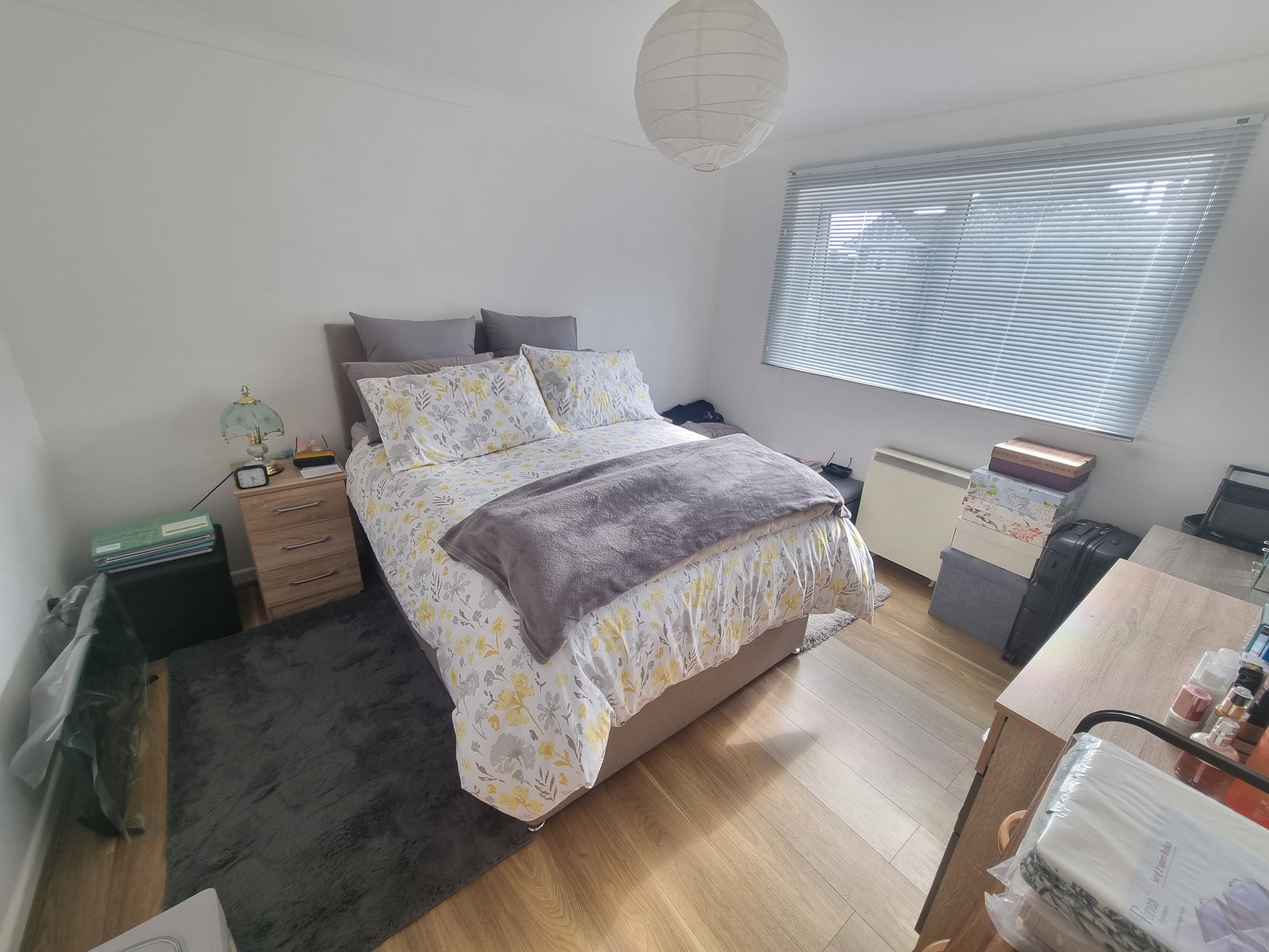 Flat Manor Road in Weston-super-Mare