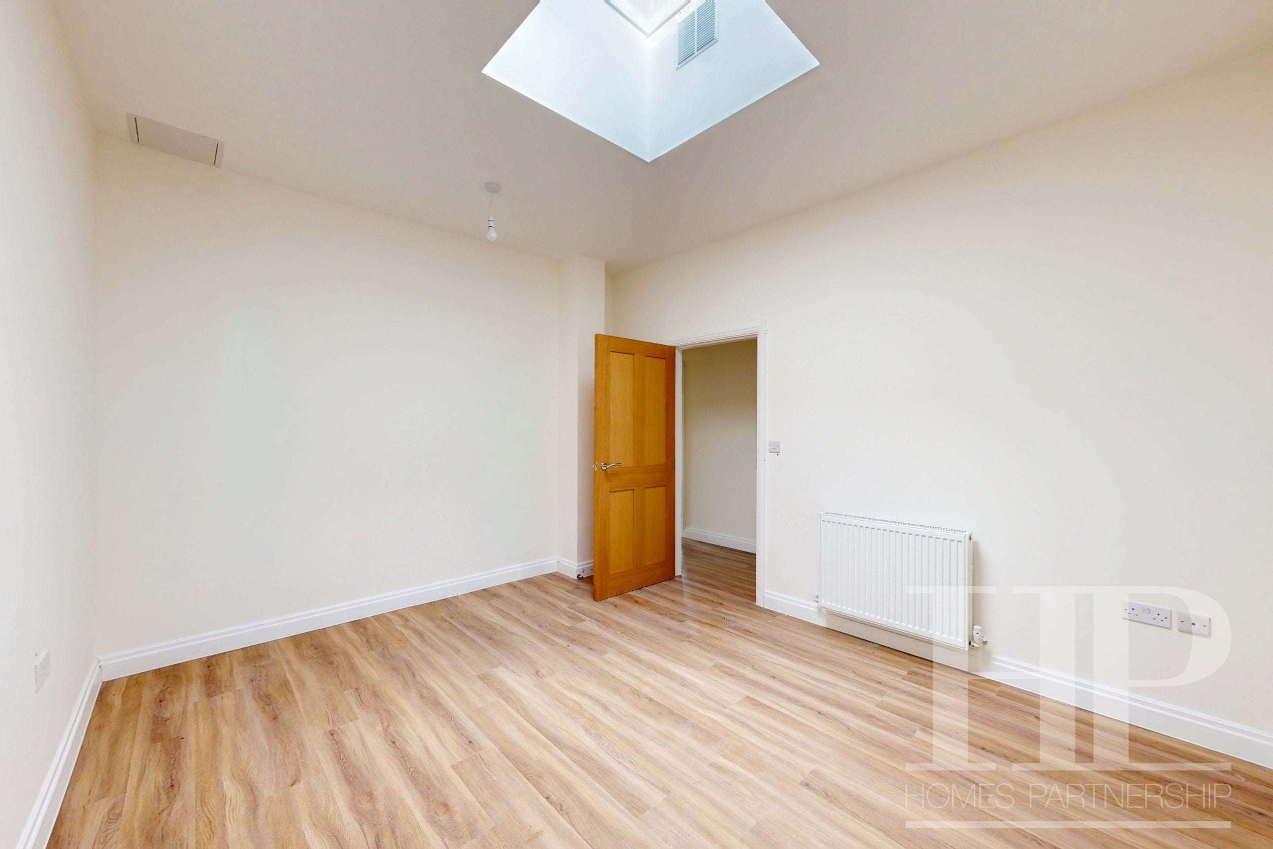 Flat Brantridge Park Drive in Mid Sussex