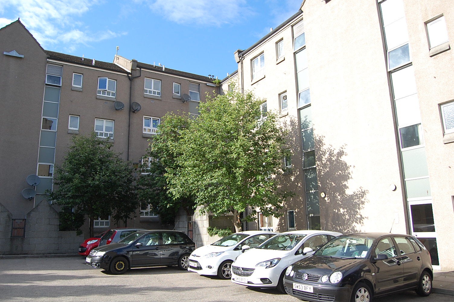 Flat Ashvale Place in Aberdeen City