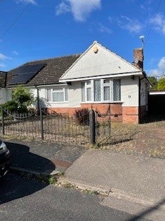 House Lowcroft Drive in Oadby and Wigston