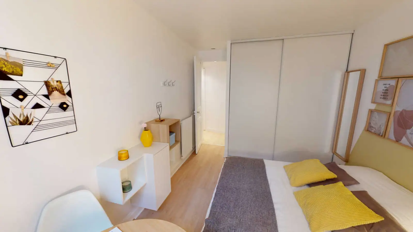 Appartement Rue du Commandant Rivière à Paris