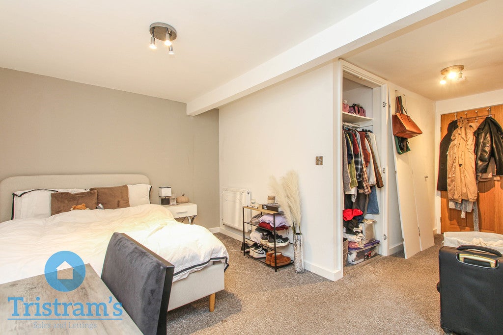 Room Mansfield Road in Nottingham