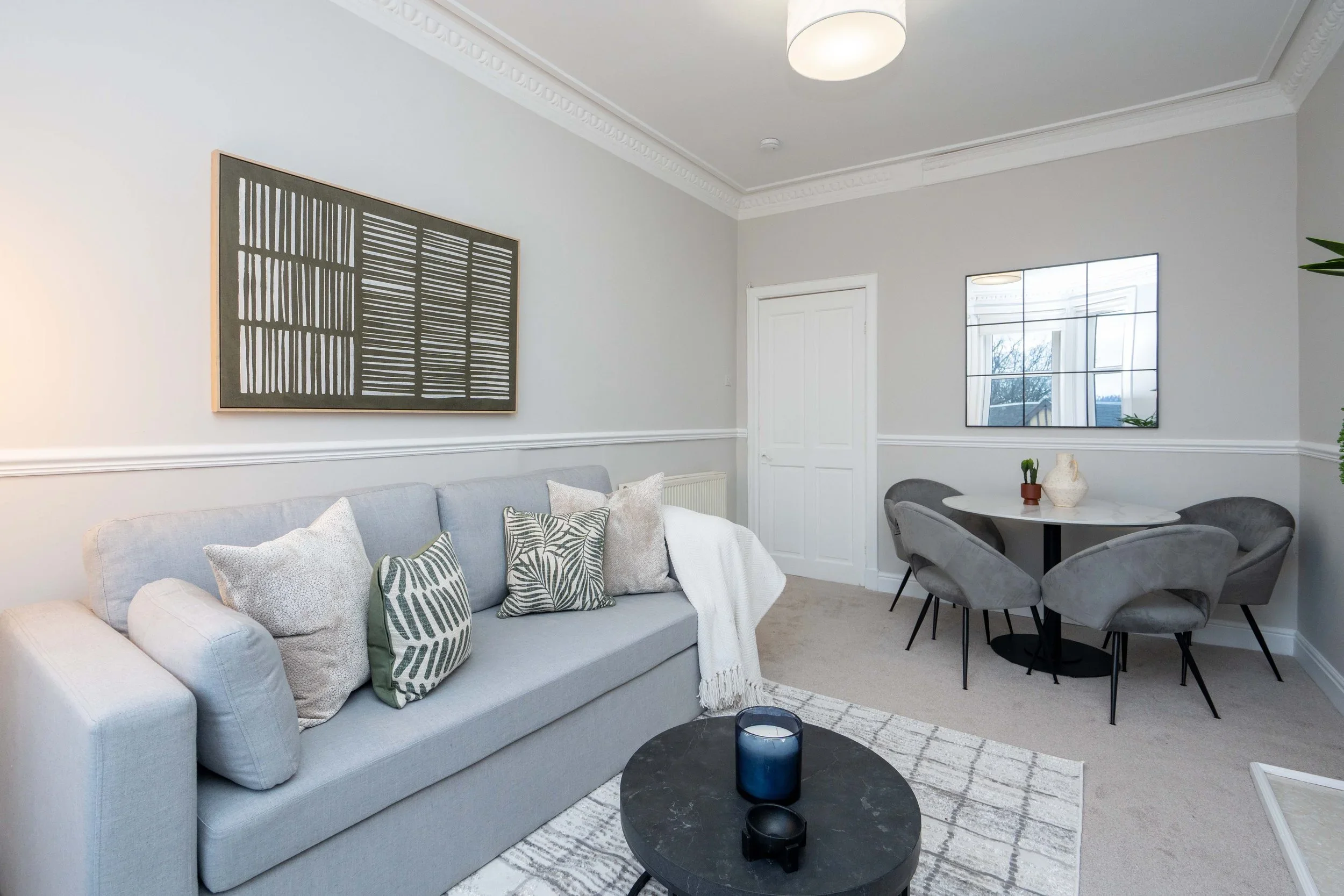 Flat Dumbarton Road in Glasgow