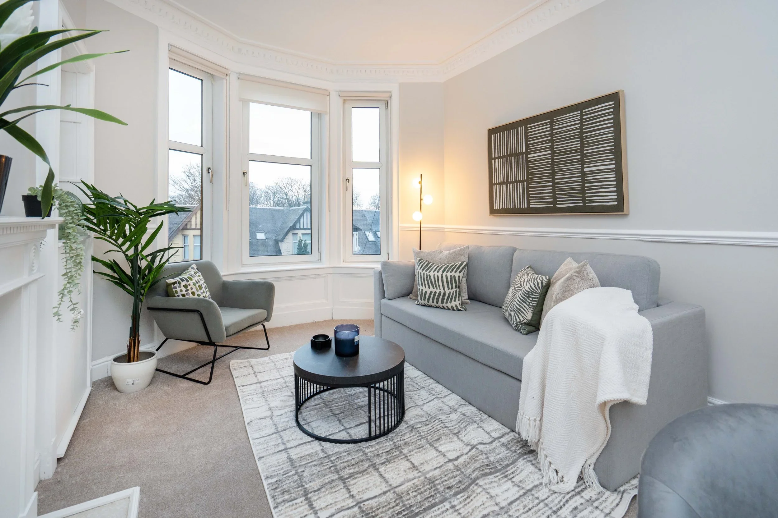 Flat Dumbarton Road in Glasgow