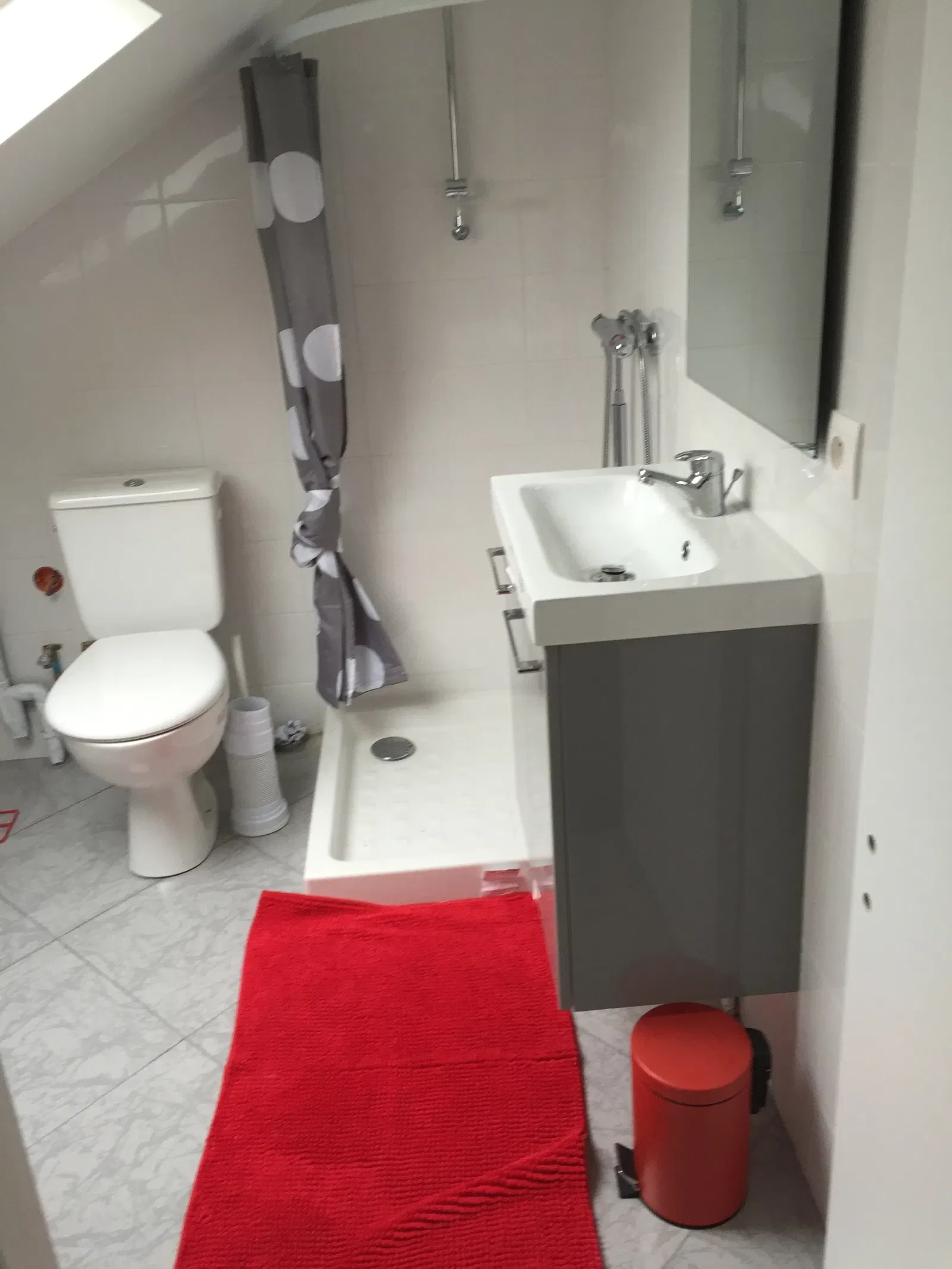 Room Rue Jean Cocteau in Montigny-le-Bretonneux