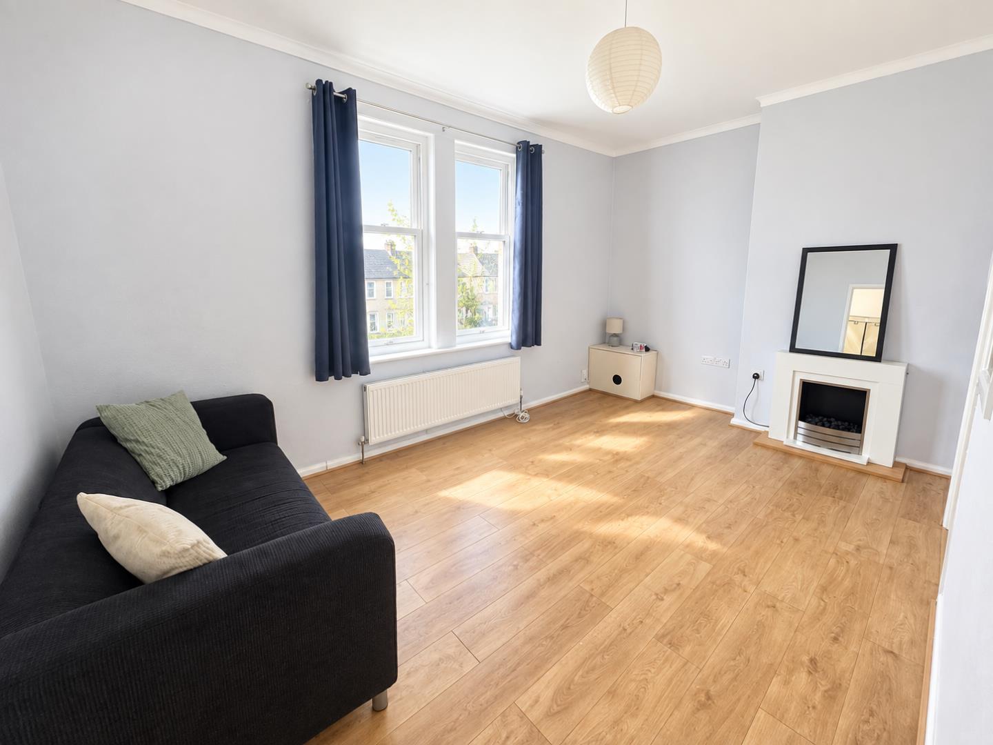 Flat Southfield Road in Middlesbrough