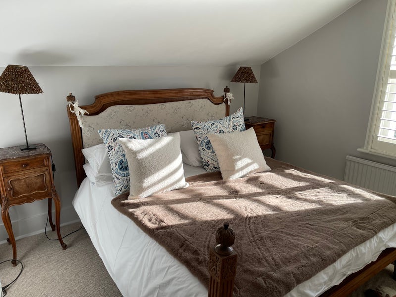 Room Swanage Road in Greater London