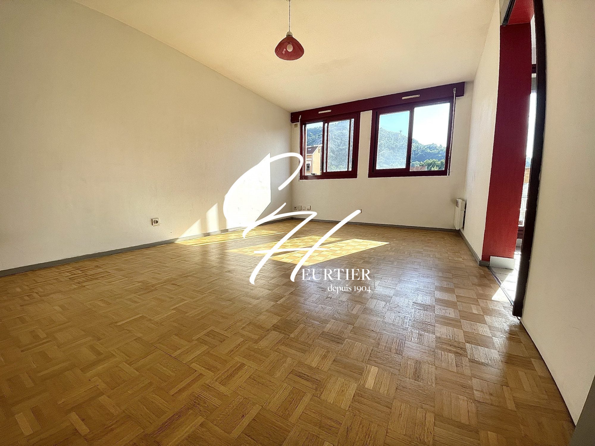 Appartement Avenue du Doyen Louis Weil à Grenoble