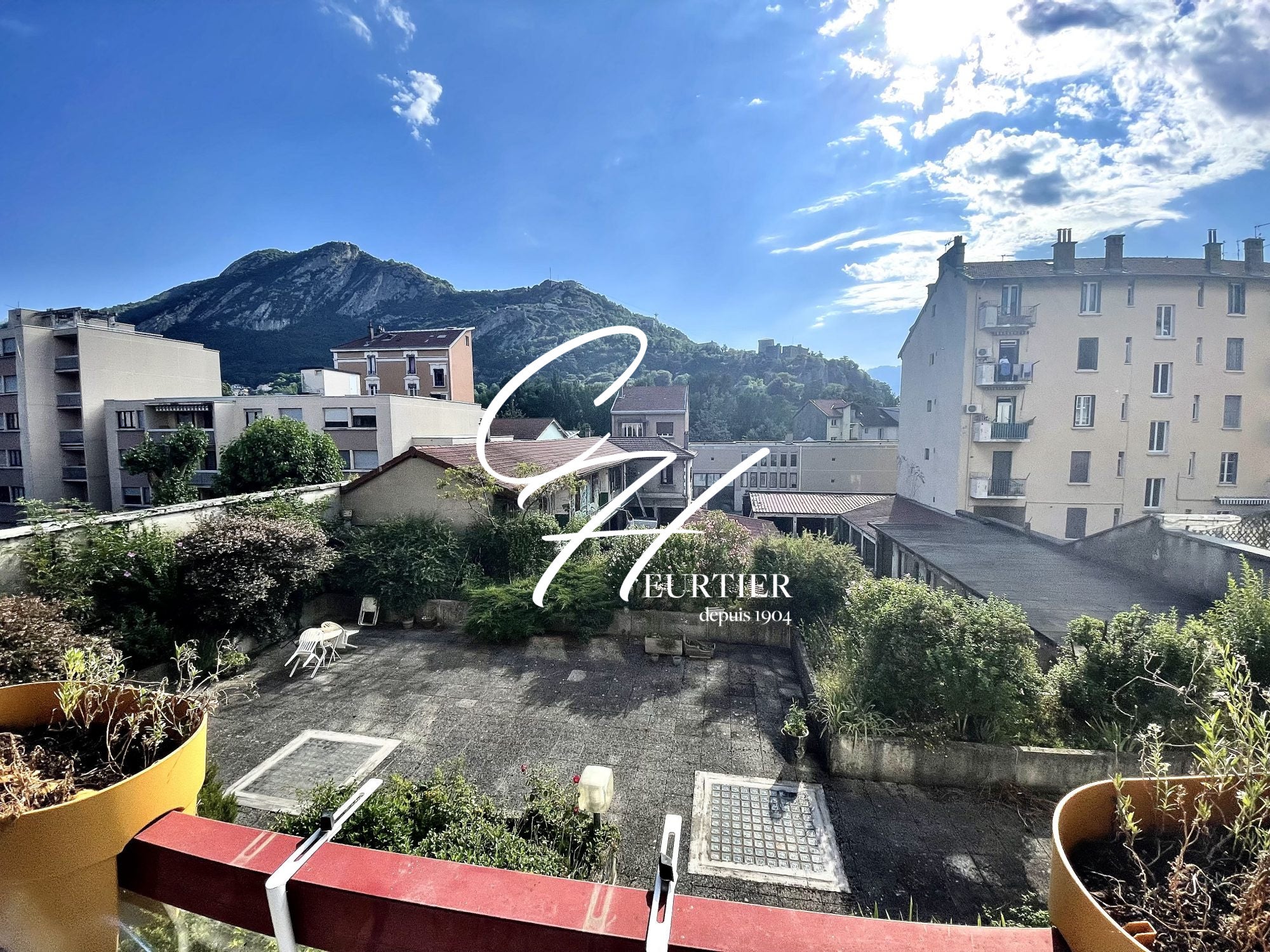 Appartement Rue Félix Esclangon à Grenoble